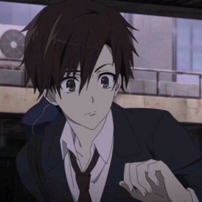 《巫师》改编游戏史：第一个能玩的竟是款短信游戏